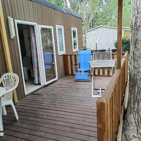 キャンプ場 Paisible アグド